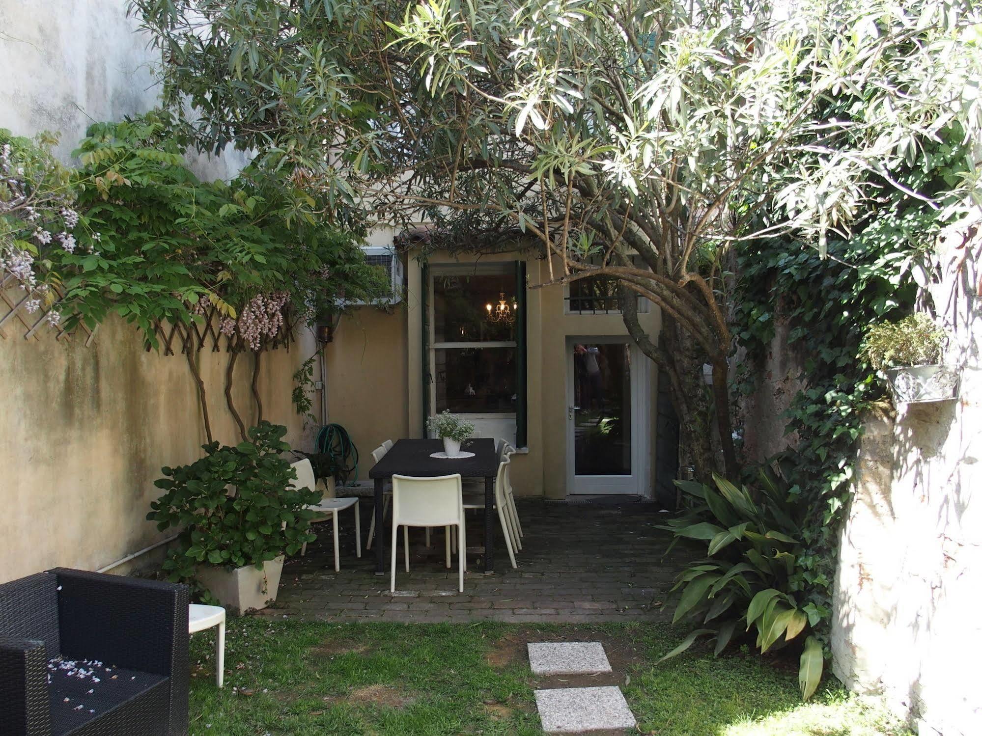 19 Borgo Cavour Bed & Breakfast Тревизо Екстериор снимка